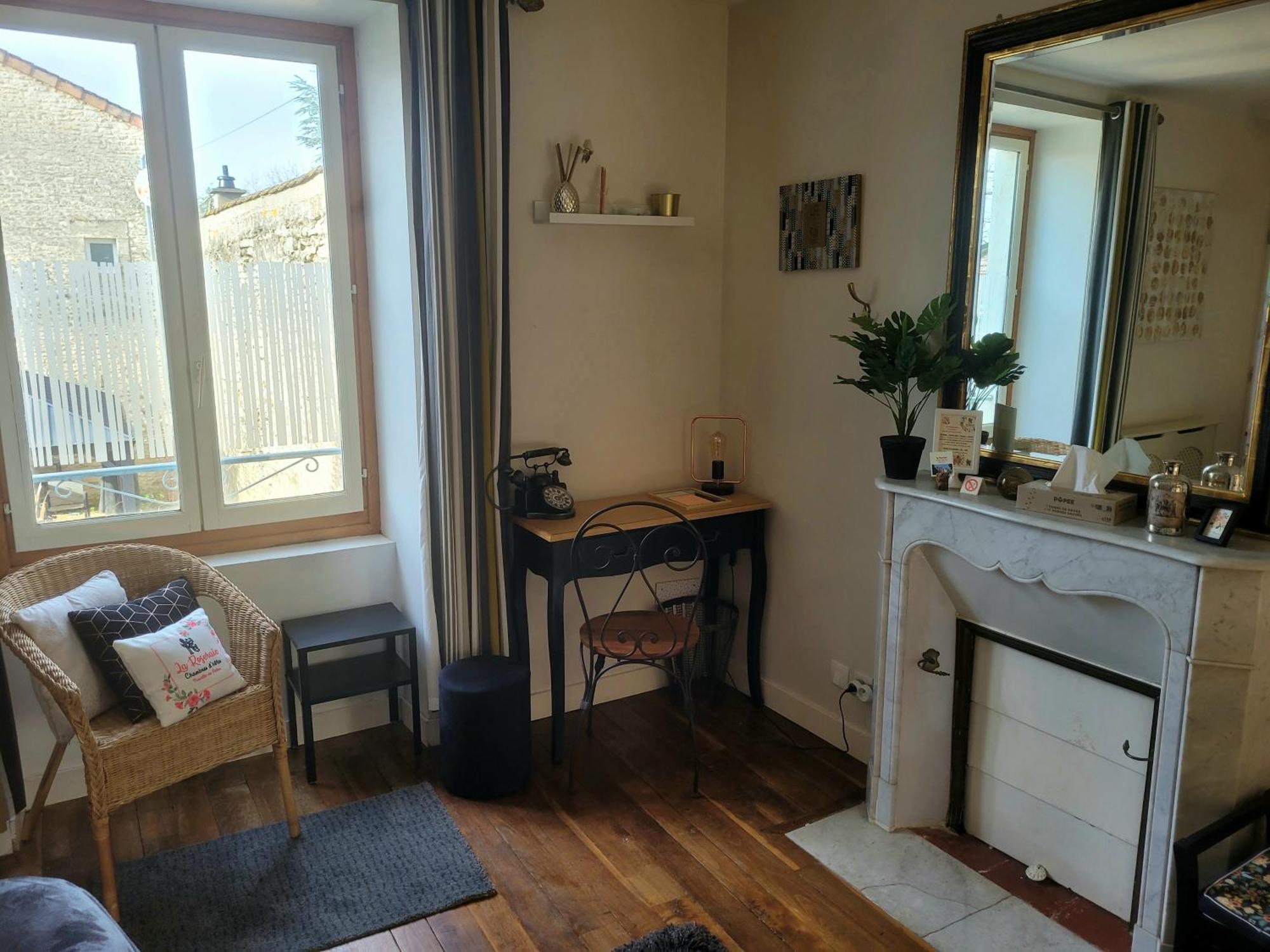 Neuville-du-Poitou ラ ロズレ Bed & Breakfast エクステリア 写真